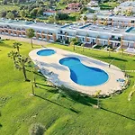 Будинок відпочинку Sul House Албуфейра